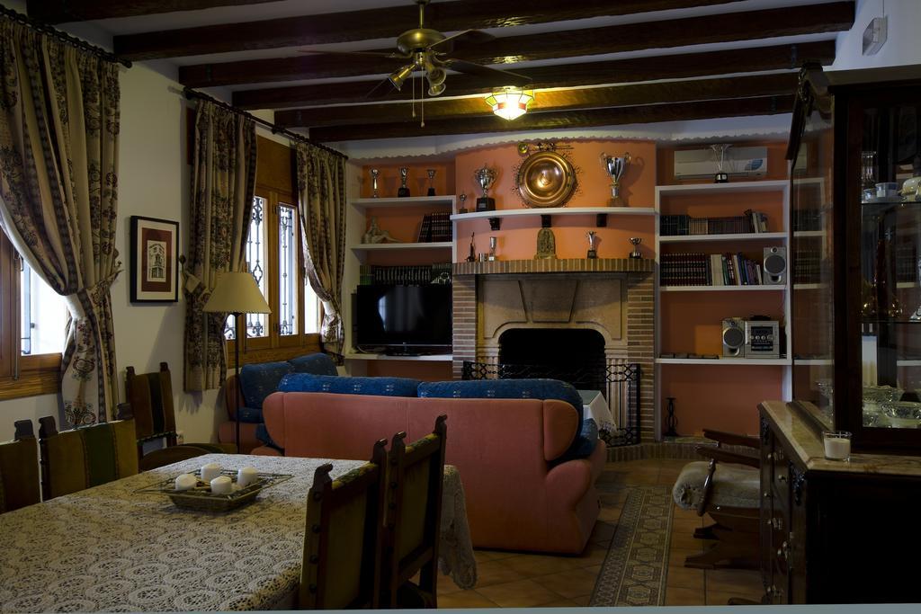 Villa Frasquita プリエゴ・デ・コルドバ エクステリア 写真